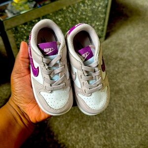 Toddler sneakers